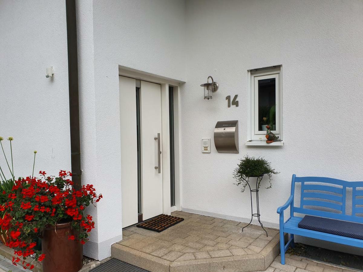 UrlaubsRaum Apartment Heiligkreuzsteinach Exterior photo